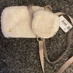Lululemon crossbody fleece